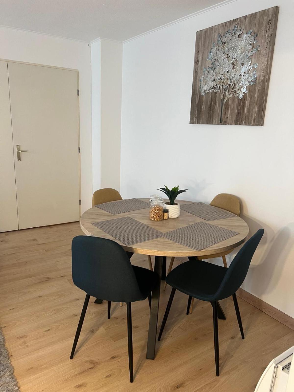 Champion Suites Sarcelles Exteriér fotografie