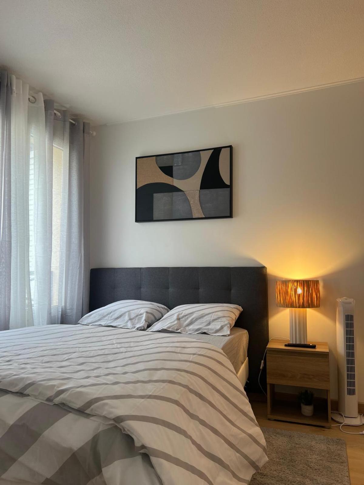Champion Suites Sarcelles Exteriér fotografie